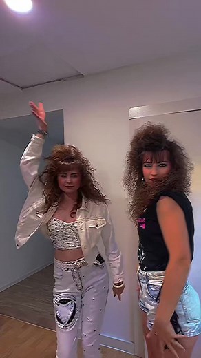 Samantha Fox Concert - Unforgettable 80s Nostalgia Experience