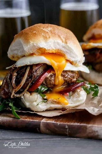 Drunken Aussie Burgers