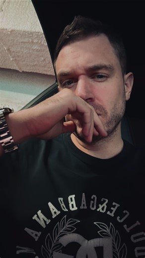 Videoclipuri postate de PASCAL JUNIOR (@pascaljuniorofficial) cu Touch Me - Pascal Junior