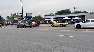 We’re 30 minutes out! The Archer Car Show is tonight, June 13th from 6-9 PM co-hosted by the Garfield Ridge Neighborhood Watch and Midway Chamber of Commerce! #archercarshow2025 #archercarshow #garfieldridgestrong #garfieldridgeneighborhoodwatch | Garfield Ridge Neighborhood Watch