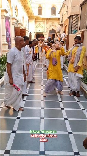 iskcon Vrindavan darshan HareKrishna kirtan #iskcon #vrindavan #darshan #kirtan #shorts #viral #ram