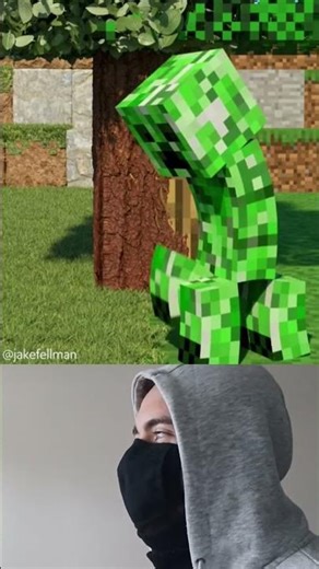 Reacting to creeper alien in Minecraft 💀