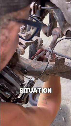 INSTANTLY Hold Your Bolts In Place With These Magnetic Socket Inserts! 🔒 ‪@FerKurl‬ #shorts