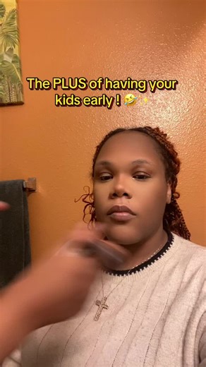 Upside of having your kids early , built in makeup artist! Hahaa Love my bestie ! #fyp #MotherDaughter #makeuptutorial