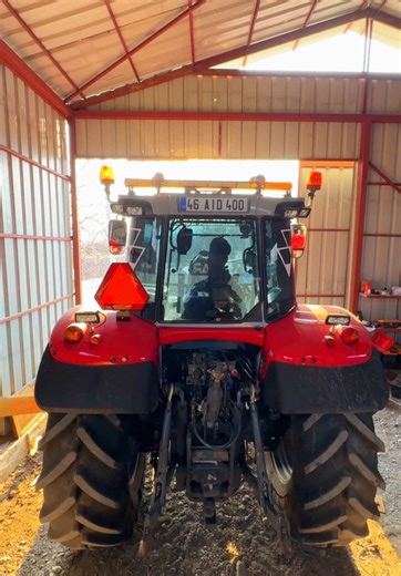 Kalçasınında yakışıklı olması lazım #daşçılartarım #masseyferguson180 #CapCut #masseyfergusontractor #masseyferguson #massey #keşfetteyiz