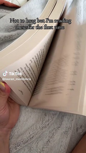 Exploring Throne of Glass: A First-Time Reader's Journey