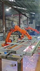 Loading robot phục vụ khách hàng sản xuất !!! | Chi Datyso