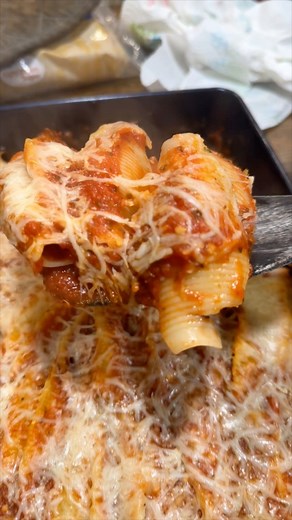 Italian Stuffed shells for dinner! My husband said this was a new favorite 🤩 | Officially Mom-ing You