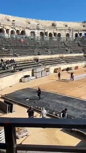71K views · 446 reactions |  L’installation du tournoi Bastide Médical UTS Tour, prévu les 4 et 5 avril, a débuté dans les Arènes de Nîmes  | Ville de Nîmes | Facebook