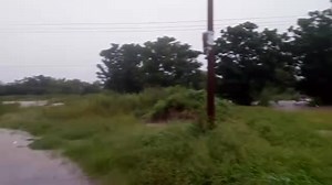 MAIPAAFELA FLOODS ALERT IN FRANCISTOWN Go morwalela mo maipafela road closed by that bridge after railway line. #informers | The Ghetto-metro online