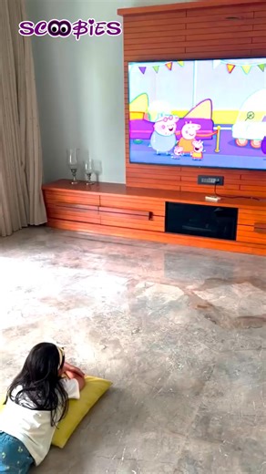 Say hello to the Scoobies Scoo-Fun Blue 2-in-1 Magnetic Board – where learning meets play! ❤️‍🔥 This dual-sided wonder offers double the fun: one side for smooth writing & doodling, and the other for magnetic play with alphabets, numbers, and shapes 😍🔥 Lightweight, and travel-friendly, it’s the perfect educational buddy to keep little minds busy—whether at home, in school, or on the go! 🚘❤️ Check this out at - scoobies.co.in . . . . . . . . . #scoobies #scoobiesstores #kidsbrand #kidsstation