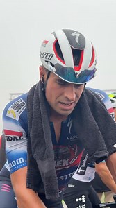 100K views · 985 reactions |  What a hard day! | ¡Vaya día! Mikel Landa - Soudal Quick-Step Pro Cycling Team #LaVuelta25 | La Vuelta | Facebook