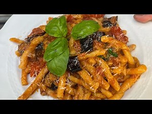 Pasta con melanzane e pomodorini😋🇮🇹💫 #pasta #cucinelli #food #coffee #pastatime #cucinelli