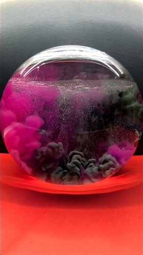Creating color patterns by mixing light and dark colors in water 😱 #colorgamut #colorstylist #viral