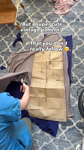 Vintage Vogue pattern with scraps #sewing #upcycleclothes