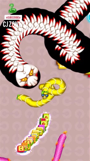 Wormate.io gameplay / Shorts video - Gaming Video #wormateio #snakegame #snake #shorts #gaming#trend