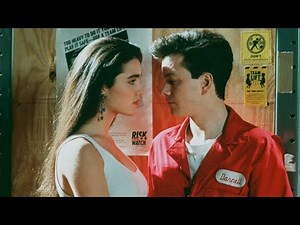 A Man Stuck In A Mall With A Girl | Movies With Max Hindi