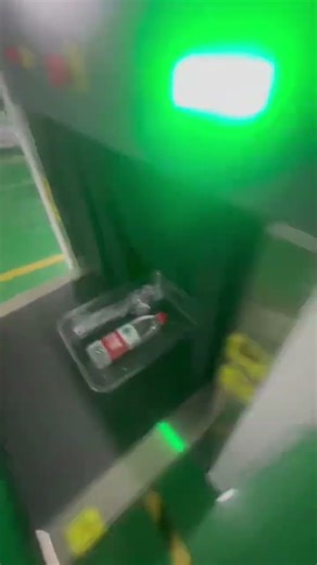 The middle size 6550A Security Inspection machine