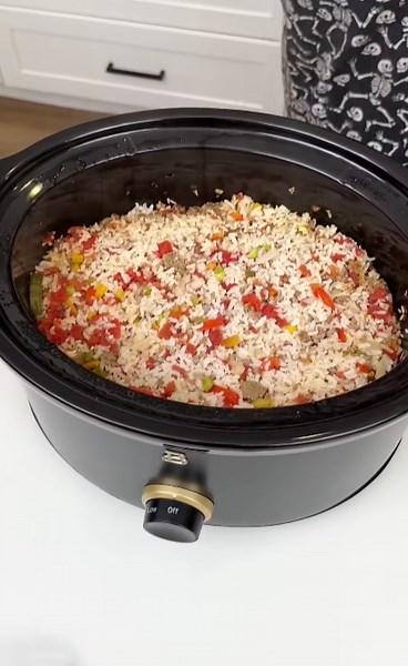Convenient slow cooker recipes for healthy everyday lunches