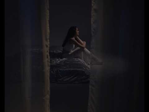 Sweet Julie - Écoutez-moi (Visualiser Officiel)