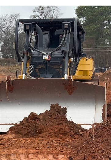Attention……Dirt clean up on aisles 6 and 7 — WORK THE DIRT — #workthedirt #digitdigitalgps #heavyequipment #dozer #trimble @Mason Tucker @sitech_south @Trimble Civil Construction @catconstruction