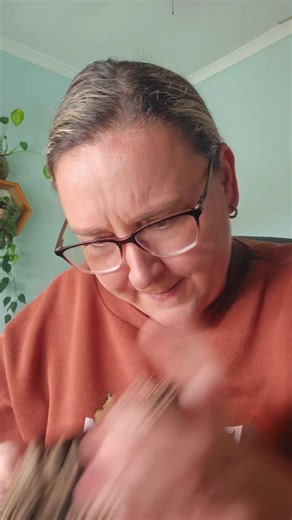 1.9K views · 55 reactions | Tarot Reading, if you are seeing this, this is for you! #tarot | Soul Rise Journeys with Gaylene | Facebook