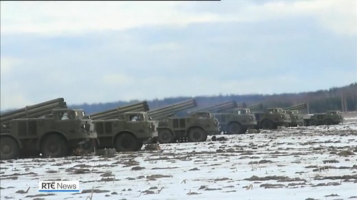 The Department of Foreign Affairs is advising Irish citizens to leave Ukraine "immediately by commercial means". Up until now, the Government had been advising against all non-essential travel to Ukraine, however, that advice has now changed. More: bit.ly/3GKRmhg | RTÉ News