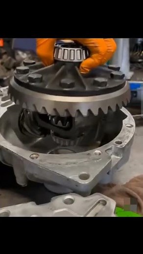 GMC Front differential rebuild #indutrialsystem #equipment #system # #usa #california #france