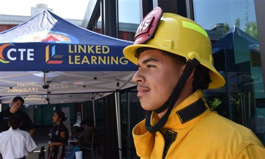 LAUSD Career Tech Programs Offer Head Start for High School Students