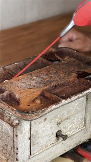 Transforming Rusty Relics: Step-by-Step Old Metal Restoration.