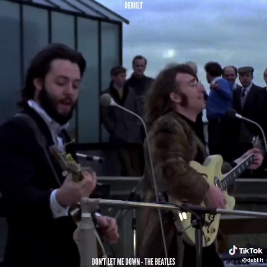 Don't Let Me Down by The Beatles - Complete Lyrics