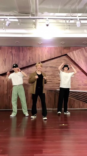 #One_Challenge 디노 with 문빈&라키 ☝🏻 #아스트로 #ASTRO #ONE