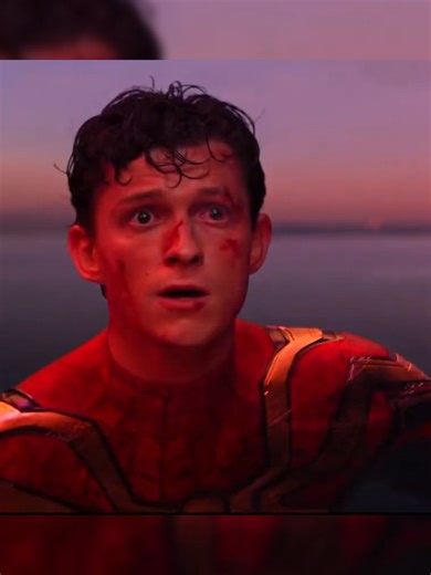 Homem Aranha: A Traje Épico Feito Por Tom Hola