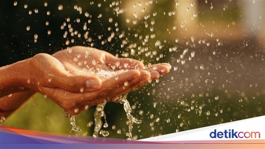 Doa Turun Hujan dalam Tulisan Arab, Latin dan Artinya