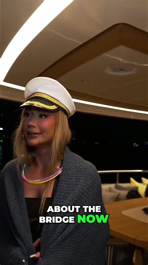 Iggy Azalea's Wholesome Neon Reunion in Australia