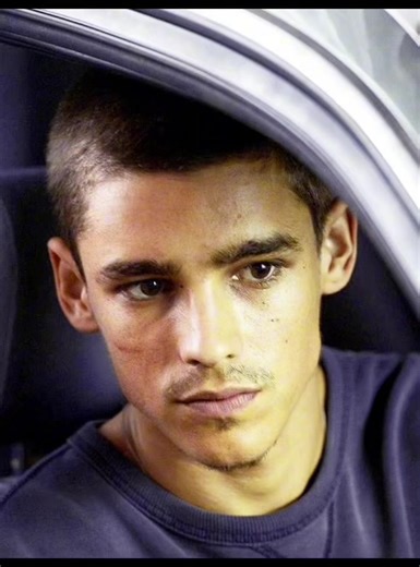 for @wonwoos gf🤞🏽cs this is her man apparently #brentonthwaites #nightwing #brentonthwaitesedit #dctitans #dckgrayson