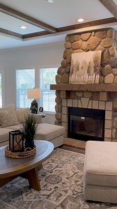 The 2083 Heritage is all about the details 🪵🕯️💐 #ClaytonHomes #manufacturedhomes #modularhomes #mobilehome #prefabhouse #doublewide #cozyhomedecor #CozyHomeVibes #FireplaceDesign #modular #ElegantDesign #closetgoals | Clayton