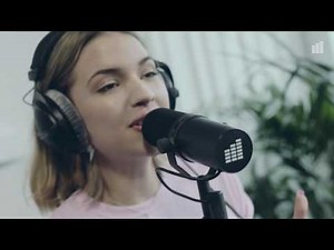 Tove Styrke - Say My Name (Live @ East FM)