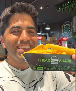 601K views · 4.2K reactions | Eating at a FAKE Shake Shack | Uptin | Facebook