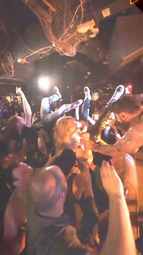 As we wind down to the last handful of shows on this tour, tonight we play to a SOLD OUT crowd in Denver. Comment where you’d like to see us play on our next tour 👀 📸: @jakeerwinphot | Convictions