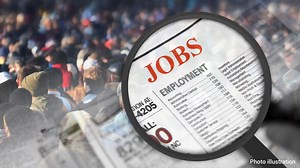 Major retailers, shipping companies start holiday hiring process