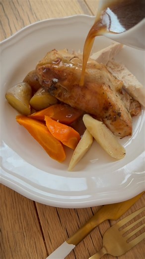 5.4K views · 186 reactions | Roast chicken dinner in the slow cooker....