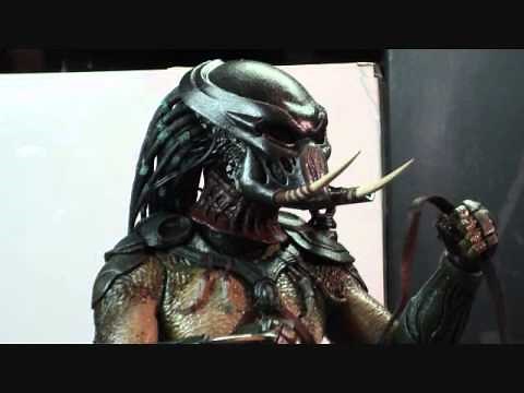 Hot Toys Tracker Predator Review