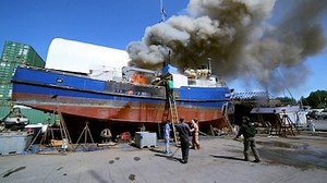 Watch The Yard Season 1 Episode 2 - Fire!