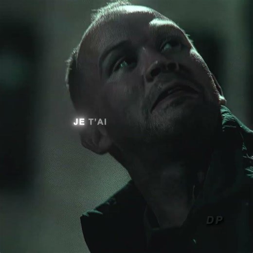 Daredevil interroge un homme de Fisk | Daredevil #shorts