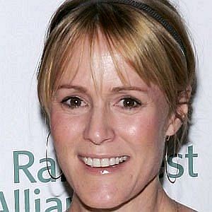 Mary Stuart Masterson – Age, Bio, Personal Life, Family & Stats | CelebsAges