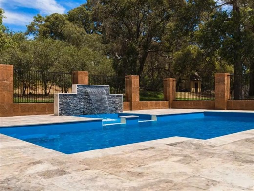 TRY FREEDOM LIVE – IN YOUR QUEENSLAND BACKYARDS 🌴🌊 Queensland living is all about sunshine, entertaining, and making the most of your outdoor space. Now you can see exactly how a new Freedom swimming pool will fit in your own backyard before you even speak to anyone. With Freedom Live, Queensland homeowners can simply enter their address, select their favourite pool design, and instantly view it positioned in their backyard using real satellite imagery. Move it. Rotate it. Try different design