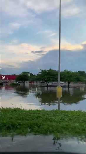 Target Parking Lot Flooded in Evansville, Indiana After Heavy Rainfall | Storm Chaser Captures Scene
