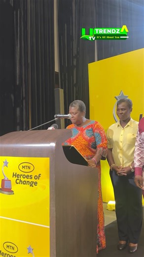 Winners of MTN Heroes of Change Season 6 honor MTN Ghana Foundation with a citation, recognizing their commitment to identifying heroes who strive to make the world a better place. cc: MTN Ghana #UTVGhana | UTV Ghana