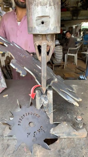 Corn Planter Wing Bending Process | 5 Ton Hydraulic Press Machine in Action #hydraulicpress